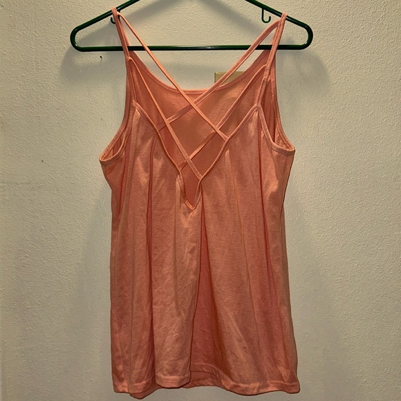 No Brand, Size Large, Peach Crisscross Back Tank Top - Picture 3 of 3